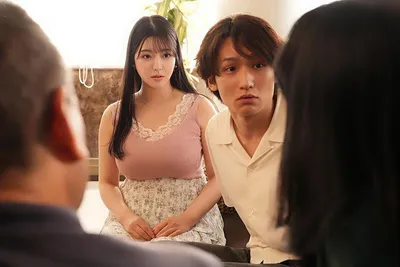 Nhờ cô vợ thằng bạn đóng giả làm người tình để ra mắt gia đình nhưng rồi lại nắc luôn người vợ bạn